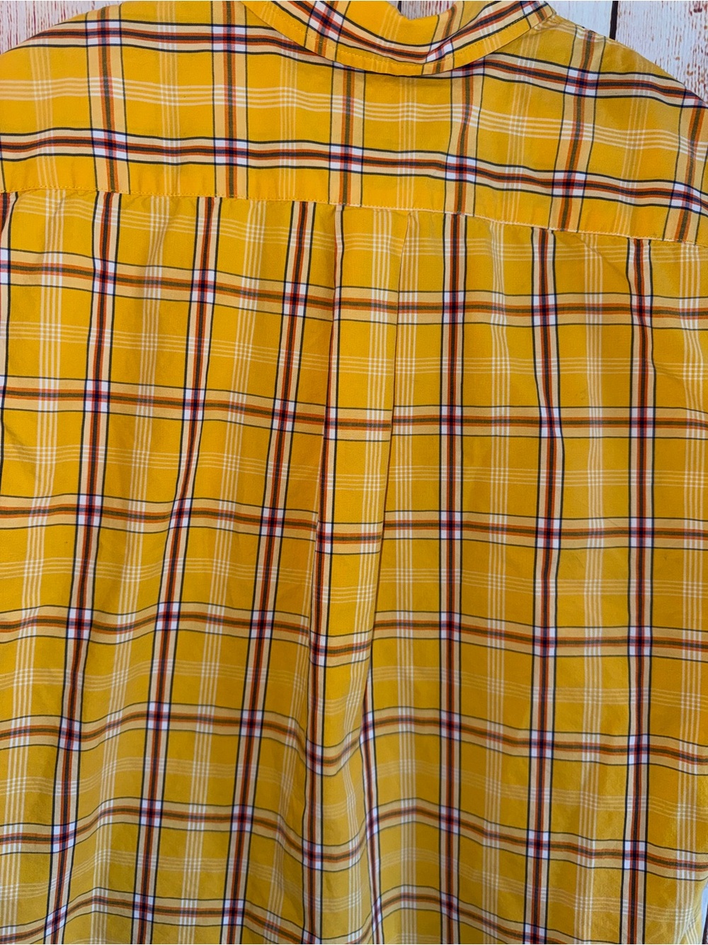 Abercrombie & Fitch Yellow Plaid Sleeveless Button-Down Shirt - Picture 6 of 8